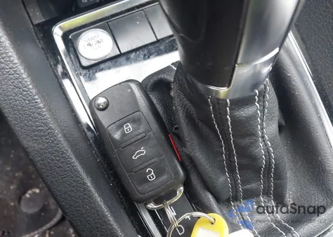 2016 Volkswagen Jetta 1.8T Sport from USA, damaged, VIN 3VWD17AJ3GM419673